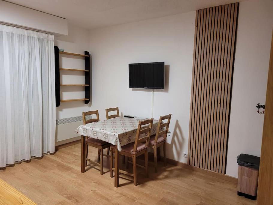 4 Couchages Apartment *